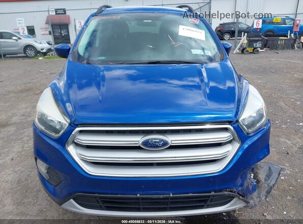 1FMCU9GD5JUA73840 2018 FORD ESCAPE Синий Вид щитка приборов