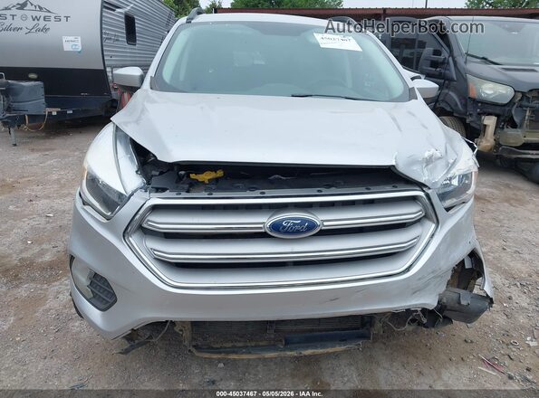 1FMCU9GD5JUC37393 2018 FORD ESCAPE Gray Widok zestawu wskaźników