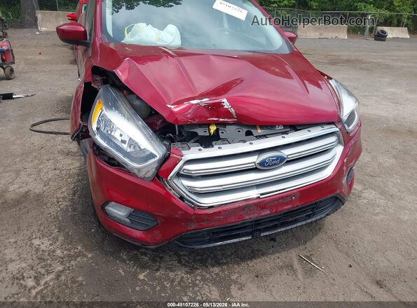 1FMCU9GD5JUD00928 2018 FORD ESCAPE Red 