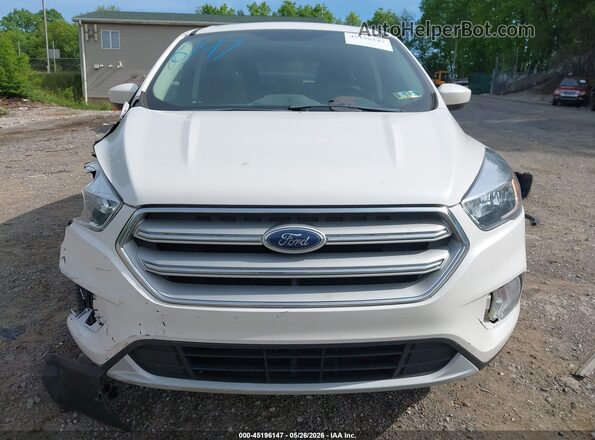 1FMCU9GD5KUB51700 2019 FORD ESCAPE White Вид задньої частини салону