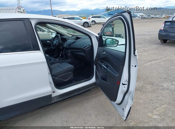1FMCU9GD6HUB23834 2017 FORD ESCAPE White Vista interior delantera