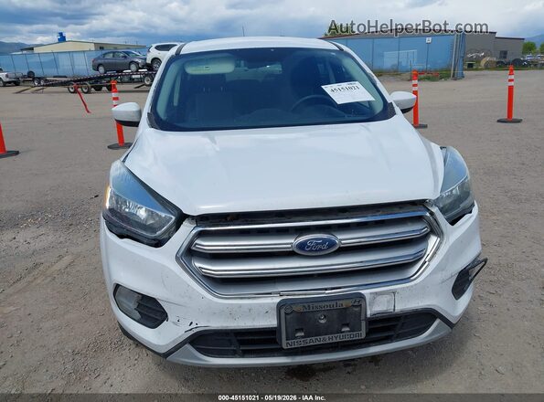 1FMCU9GD6HUB23834 2017 FORD ESCAPE White Vista frontal