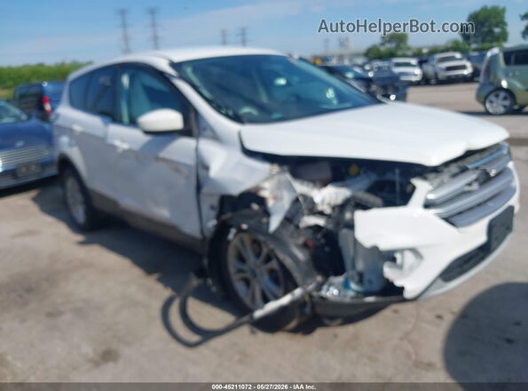 1FMCU9GD9HUB03478 2017 FORD ESCAPE Белый Вид спереди