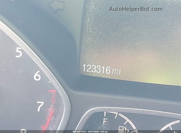 1FMCU9GD9HUB03478 2017 FORD ESCAPE Белый Панорамный вид салона 360°