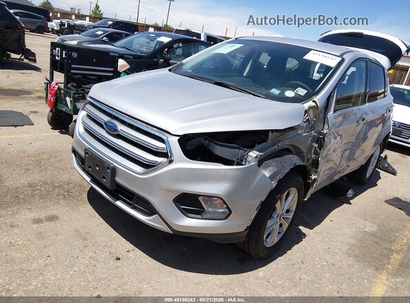 1FMCU9GD9HUC95467 2017 FORD ESCAPE Silver Передня ліва чверть