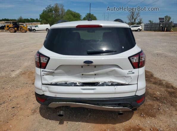 1FMCU9GD9JUC06499 2018 FORD ESCAPE White Вид ззаду