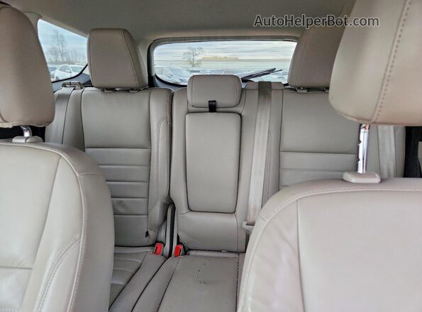 1FMCU9GX2GUB57178 2016 FORD ESCAPE White Vista de los asientos traseros
