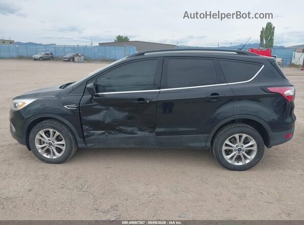 1FMCU9HD1JUD05686 2018 FORD ESCAPE Черный Панорамный вид салона 360°