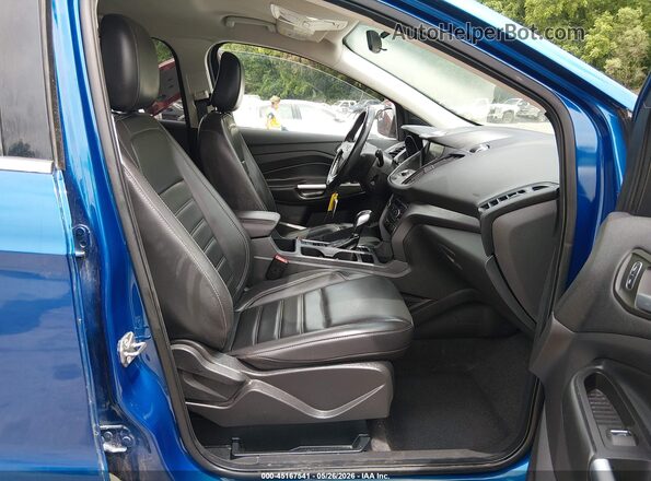 1FMCU9HD8KUC03691 2019 FORD ESCAPE Blue Front interior view