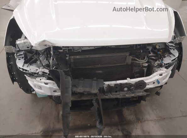 1FMCU9J93JUB35949 2018 FORD ESCAPE White Widok z przodu