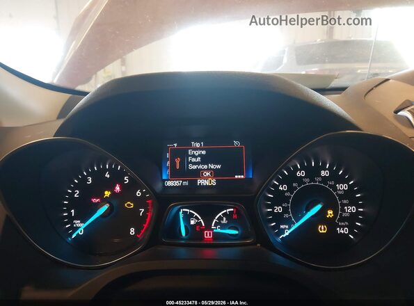 1FMCU9J95JUC33803 2018 FORD ESCAPE Красный Вид задних сидений