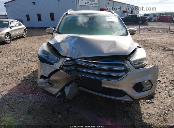 1FMCU9J99HUE18365 2017 FORD ESCAPE Tan უკანა სალონის ხედი