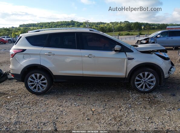 1FMCU9J99HUE18365 2017 FORD ESCAPE Tan სალონის 360-გრადუსიანი ხედი