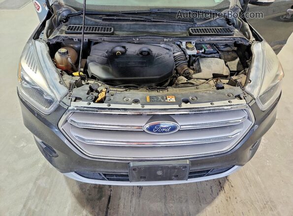 1FMCU9J9XJUC89400 2018 FORD ESCAPE Silver 