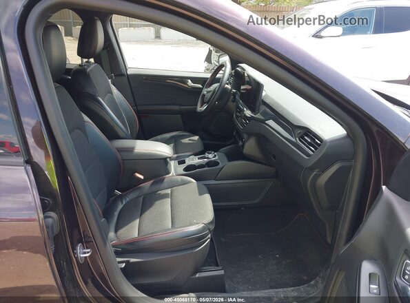 1FMCU9MN0PUA15110 2023 FORD ESCAPE Purple წინა სალონის ხედი
