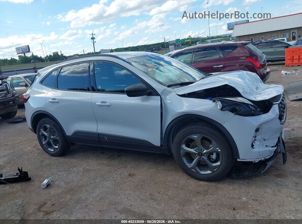 1FMCU9MNXTUA29221 2026 FORD ESCAPE Gray Rear interior view