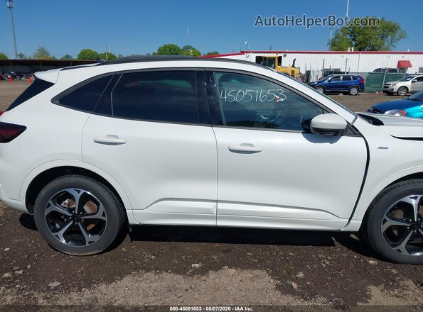 1FMCU9NA2PUA38447 2023 FORD ESCAPE White 