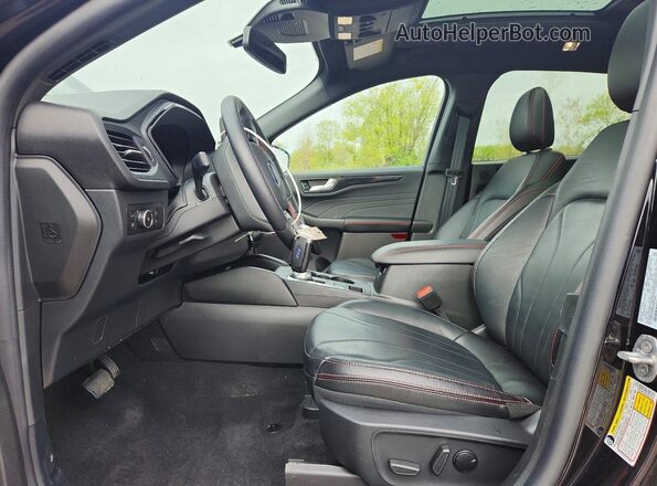 1FMCU9PZ9SUB07520 2025 FORD ESCAPE Черный Вид салона спереди