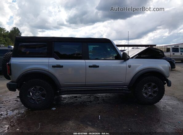 1FMDE5BH2MLB07036 2021 FORD BRONCO Silver Вид задньої частини салону