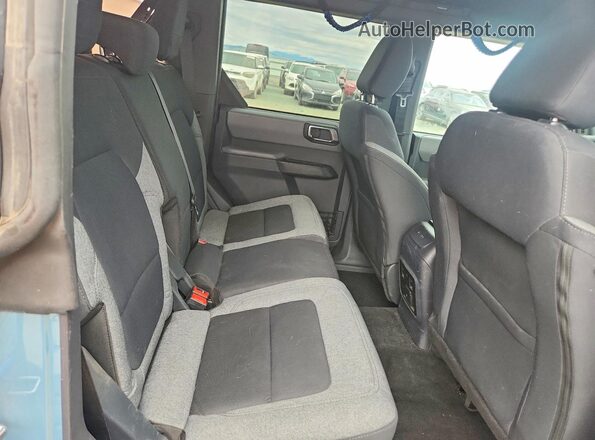 1FMDE5BH9MLA83396 2021 FORD BRONCO Blue Widok tylnych siedzeń