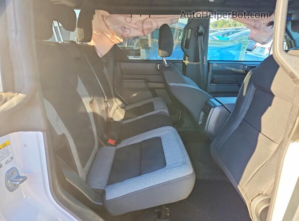 1FMDE7BH3SLA60916 2025 FORD BRONCO White Vista interior trasera