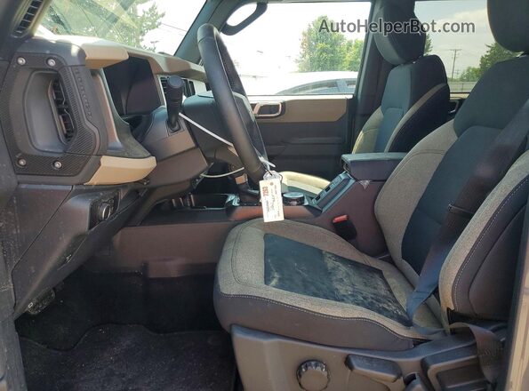 1FMDE7BH3TLA55488 2026 FORD BRONCO Gray Front interior view
