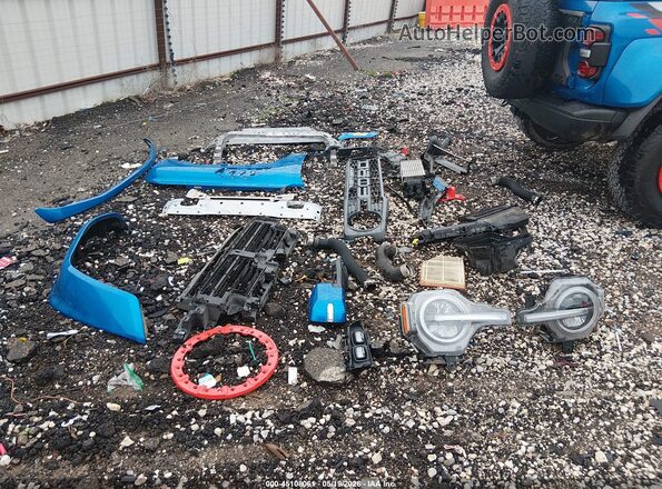 1FMEE0RR2RLA18256 2024 FORD BRONCO Blue Սարքավորումների վահանակի տեսք