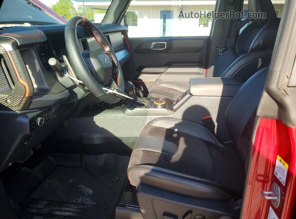 1FMEE0RR9SLB11183 2025 FORD BRONCO Burgundy Vista interior delantera
