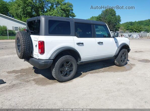 1FMEE5DH8PLB07029 2023 FORD BRONCO Белый Задняя правая четверть