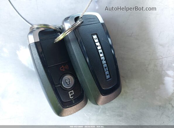 1FMEE5DH8PLB07029 2023 FORD BRONCO Белый Вид панели приборов