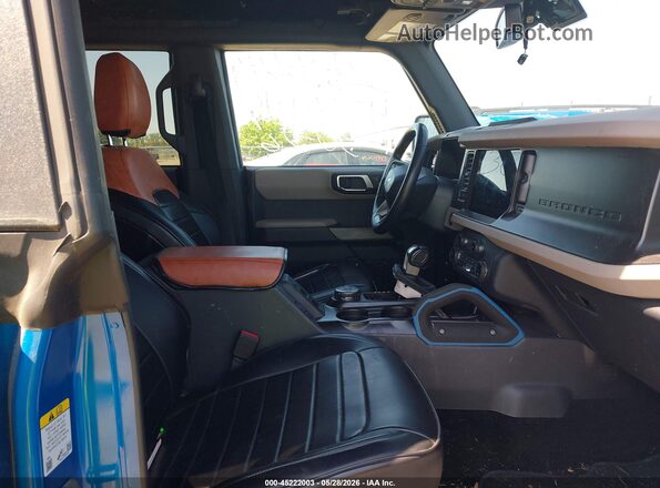 1FMEE5DP2NLA74064 2022 FORD BRONCO Blue Widok wnętrza z przodu