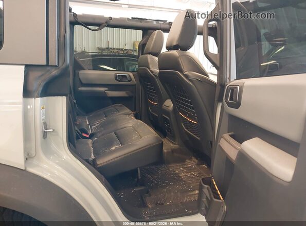 1FMEE5DP3PLC08972 2023 FORD BRONCO Gray Vista de la etiqueta del VIN