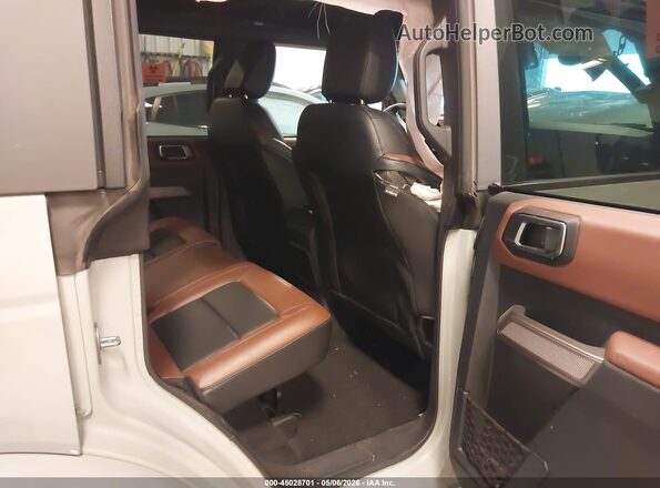 1FMEE5DP6PLB60867 2023 FORD BRONCO Gray Widok naklejki z numerem VIN
