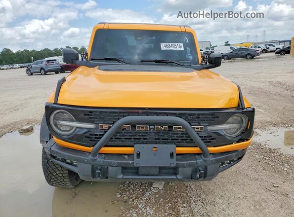 1FMEE5DPXNLA96572 2022 FORD BRONCO Yellow Widok z przodu