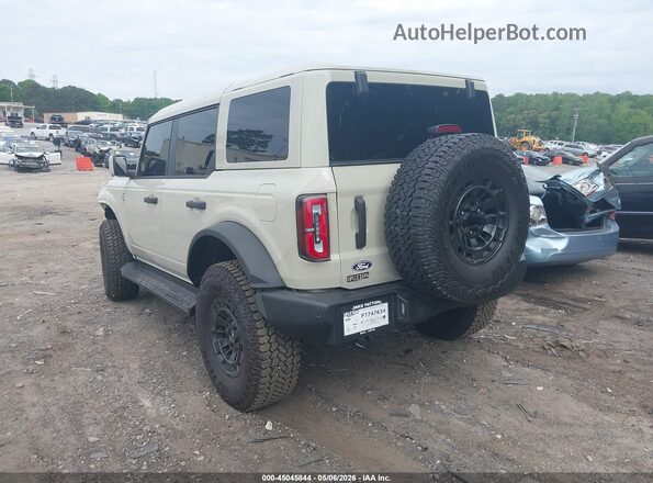 1FMEE8BP5TLA79082 2026 FORD BRONCO Cream 