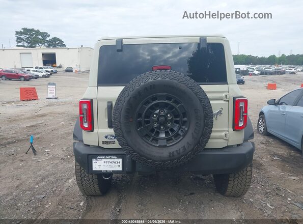 1FMEE8BP5TLA79082 2026 FORD BRONCO Cream 