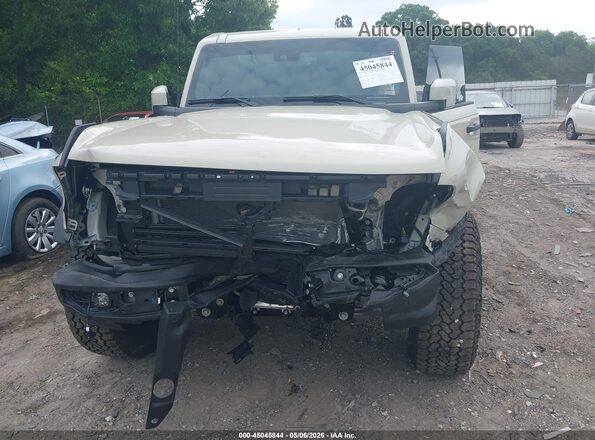 1FMEE8BP5TLA79082 2026 FORD BRONCO Cream 