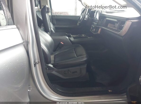1FMJK1HT4NEA16887 2022 FORD EXPEDITION Серебряный Вид салона спереди