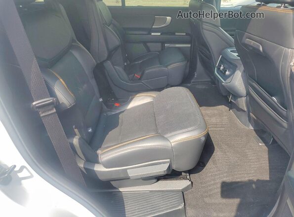 1FMJU1RG2SEA24753 2025 FORD EXPEDITION Gray უკანა სალონის ხედი
