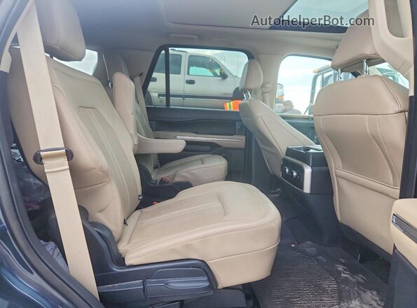 1FMJU2A86PEA48412 2023 FORD EXPEDITION Blue Rear interior view