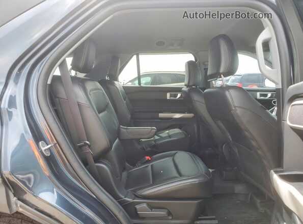 1FMSK7DH1NGA81130 2022 FORD EXPLORER Blue Вид задньої частини салону