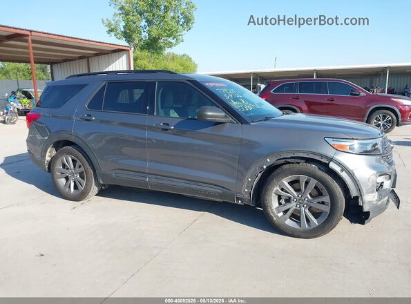 1FMSK7DH3MGA60570 2021 FORD EXPLORER Gray Widok z przodu