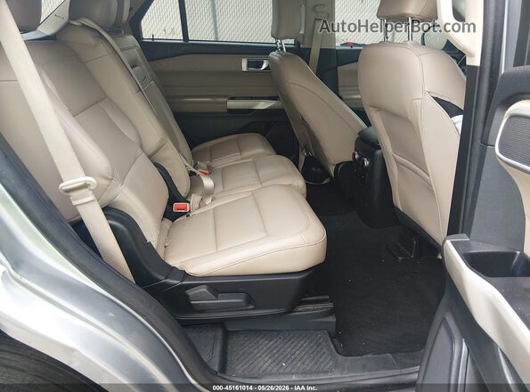 1FMSK7DH3PGA05153 2023 FORD EXPLORER Silver Vista de la etiqueta del VIN