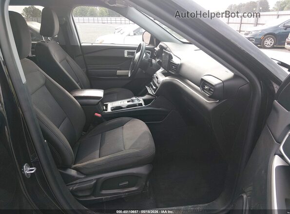 1FMSK7DH4NGA29393 2022 FORD EXPLORER Black Front interior view