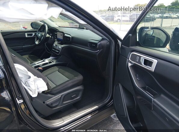 1FMSK7DH5NGC45916 2022 FORD EXPLORER Black Front interior view