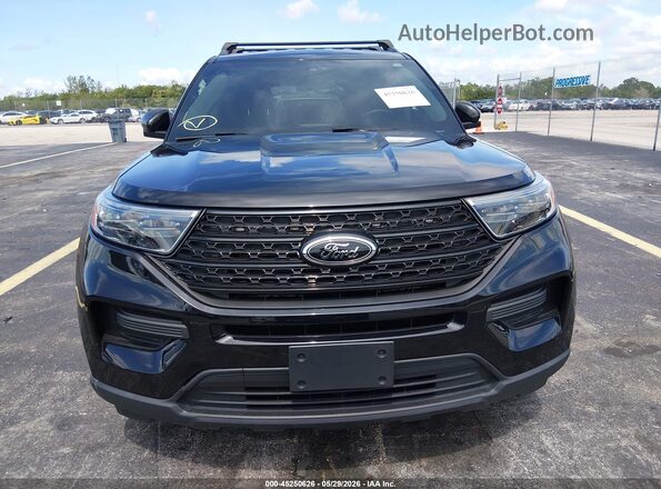 1FMSK7DH5NGC45916 2022 FORD EXPLORER Black Rear interior view