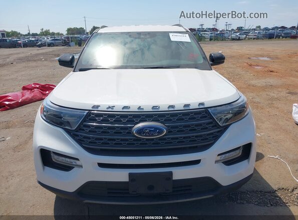 1FMSK8DH0NGC34411 2022 FORD FORD EXPLORER White Vista del cuadro de instrumentos