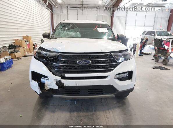 1FMSK8DH0RGA24994 2024 FORD EXPLORER White Vista interior trasera