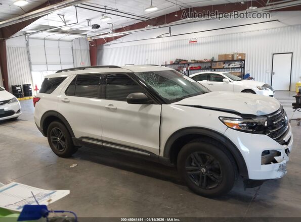 1FMSK8DH0RGA24994 2024 FORD EXPLORER White Vista interior de 360 grados
