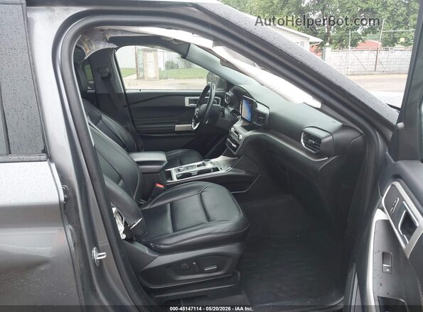 1FMSK8DH5NGC40916 2022 FORD EXPLORER Gray Vista interior delantera